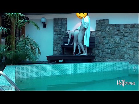 ❤️ Baas nodigt meid uit naar het zwembad, maar kon een hete niet weerstaan ️ Fucking video at nl.pornolymp.ru